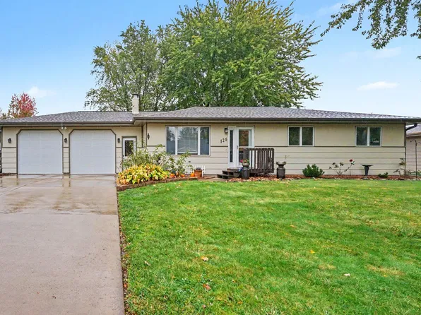 126 8th Ave NW, Lonsdale, MN 55046