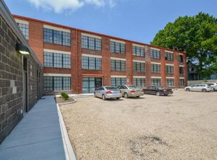 122 Pine St, Petersburg, VA 23803