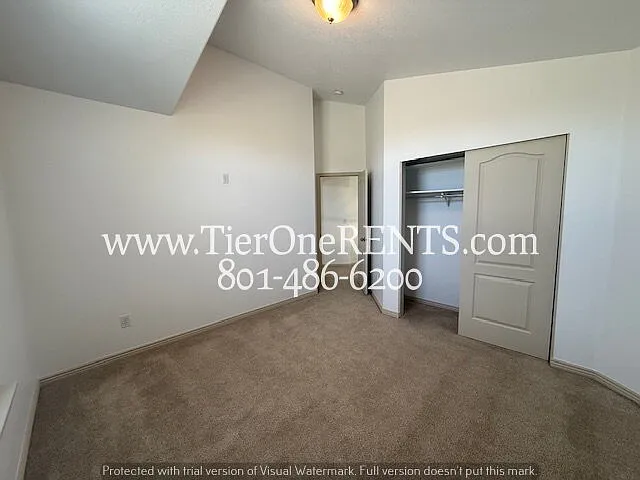 1952 E Meadow Downs Way — Photo 17