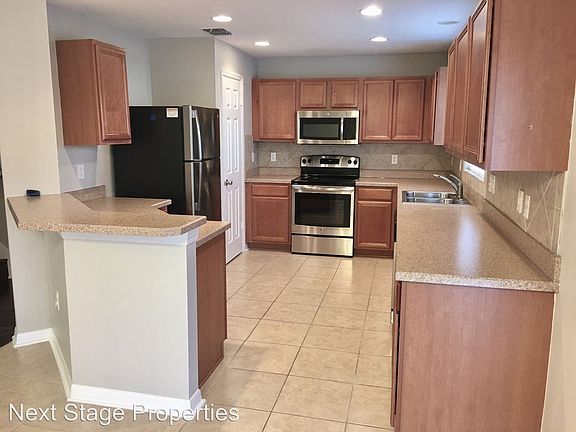 5th image of 9606 Simeon Dr