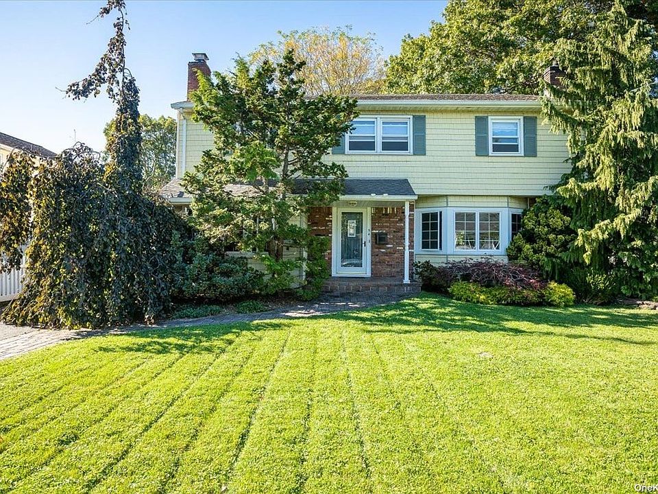 1st image of 54 Charles Ave