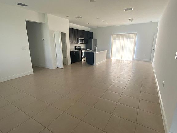 2nd image of 1808 Don Way