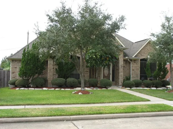 1818 Janell Rene Cir, Deer Park, TX 77536
