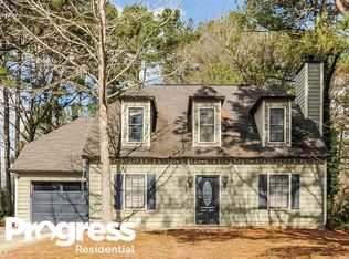 4818 W McEachern Woods Dr, Powder Springs, GA 30127