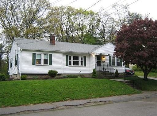 1st image of 39 Berkshire Ave