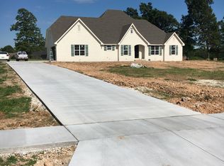 286 S Overlook Dr, Fayetteville, AR 72704