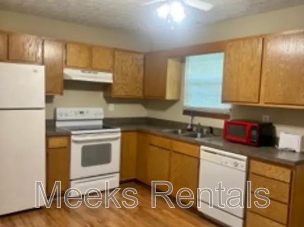 106 Mount Vernon Ln #106, Hurricane, WV 25526