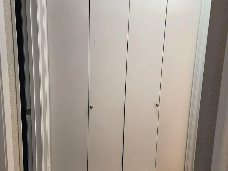 washer dryer hook up located between bathroom and master bedroom