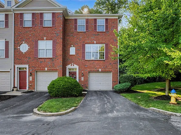 4264 Straight Arrow Rd, Dayton, OH 45430