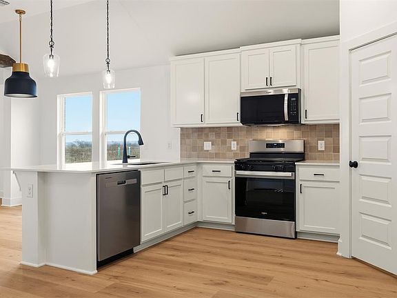 6th image of this home