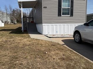 629 Partridge Dr, Cadillac, MI 49601