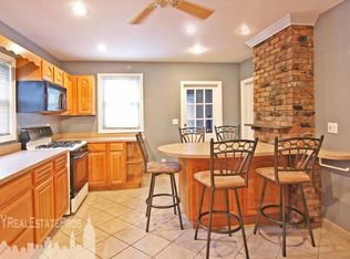 5820 58th Pl, Flushing, NY 11378