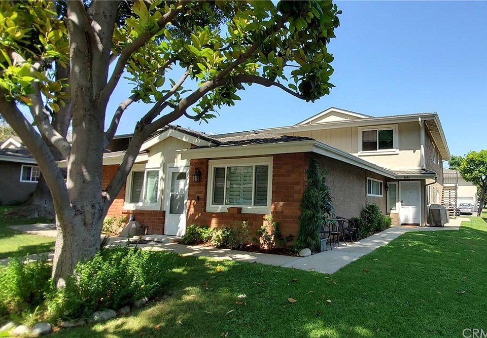 1st image of 3058 Knollwood Ave