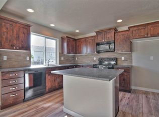 882 N Crews Way, Star, ID 83669