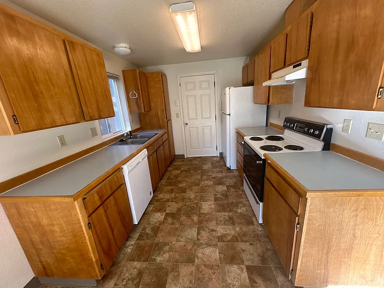 61823 Avonlea Cir — Photo 6