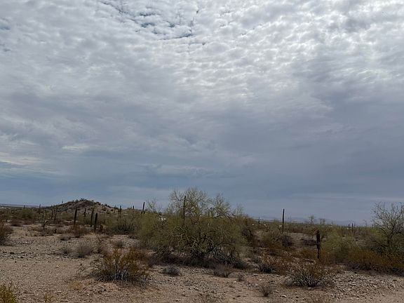 4th image of 0 W Cimarron and N Hidden Valley -- #2