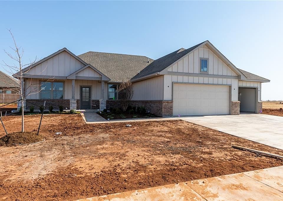 1st image of 1428 Hickory Cir