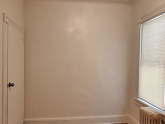 5th image of 74 Boyd Ave #1