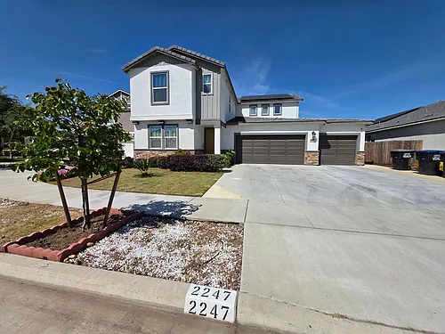 2247 S Manzanita Ct Photo 1