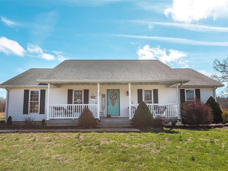 1st image of 328 Peaceful Ln