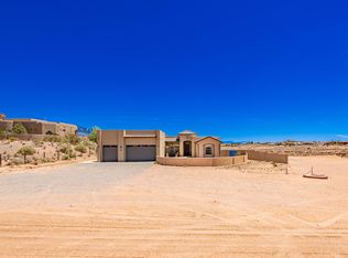 5900 Lilac Pl NE, Rio Rancho, NM 87144