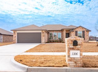 1306 E 149th Pl S, Glenpool, OK 74033