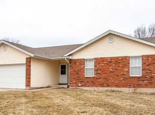 207 Shellbark Dr, Troy, MO 63379