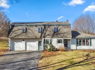 46 Fairview Rd, Lunenburg, MA 01462