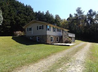 803 Hidden Valley Rd, Hillsville, VA 24343