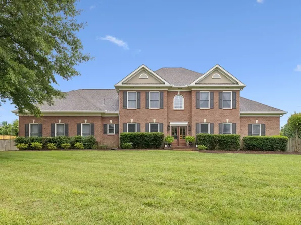 8203 Alamo Rd, Brentwood, TN 37027