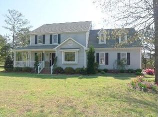 821 Maple Ridge Rd, Greenville, NC 27858