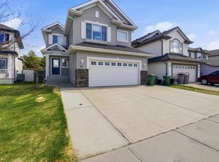 65 Rue Monette St, Beaumont, AB T4X 1T2