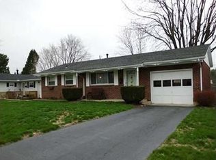 1032 Georgia Rd, Circleville, OH 43113