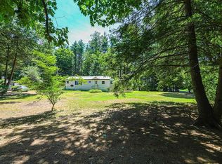 331 N Pond Rd, Chester, NH 03036