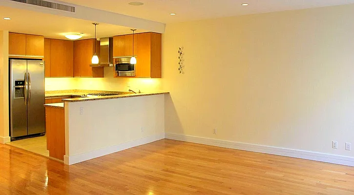 Rented by Keller Williams NYC | media 8