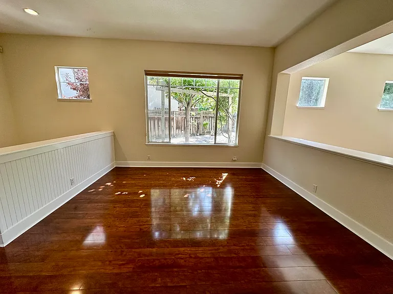 826 Chynoweth Ct — Photo 2