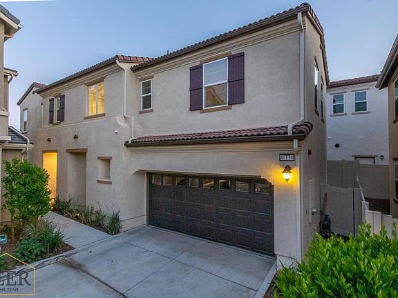 2nd image of 40130 Calle Real