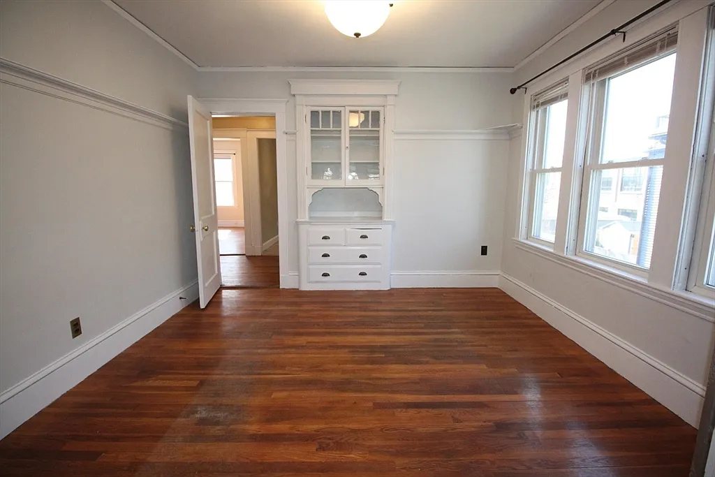 Building Photo - 63 Foster St #63