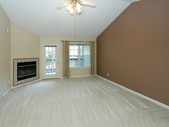 331 Boyer Ct-103