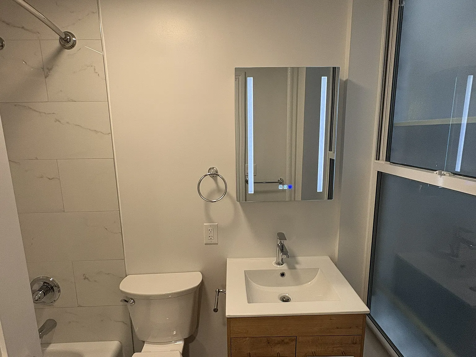 316 East 82nd Street — Photo 4