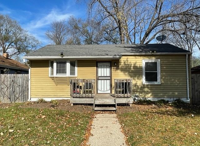 1st image of 3307 Liberty Dr