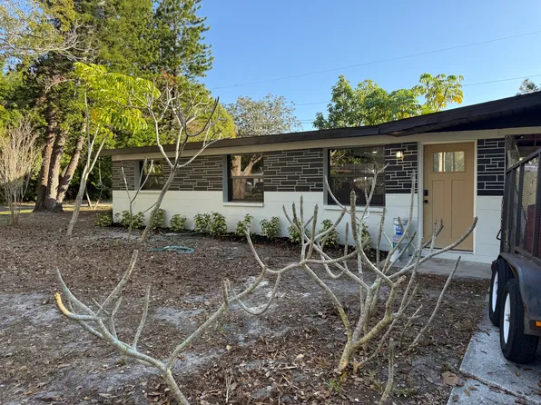 3000 Karen Ave, Largo, FL 33774