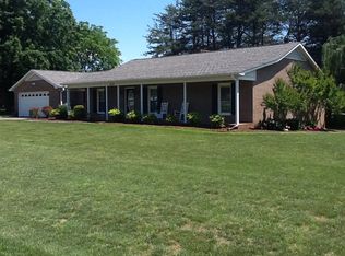 110 Rockford Rd, Kernersville, NC 27284