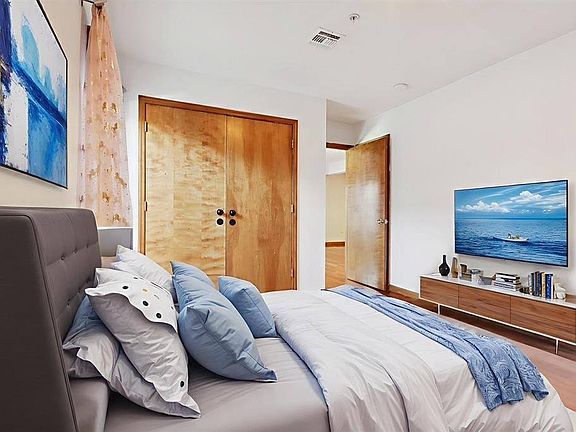 4th image of 112 63rd St #33