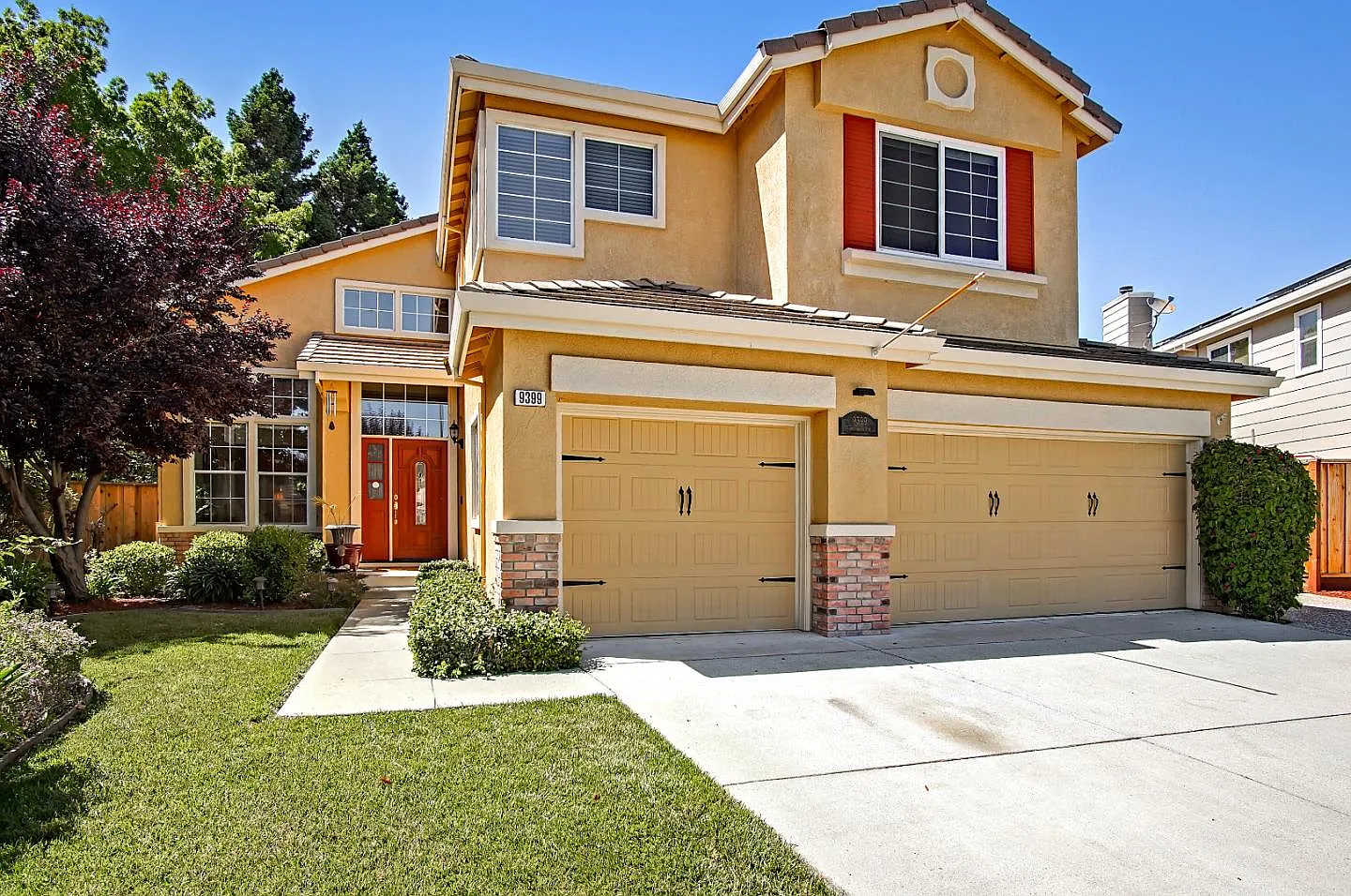 9399 Durango Ln photo 1