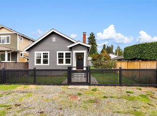 706 N 103rd St, Seattle, WA 98133