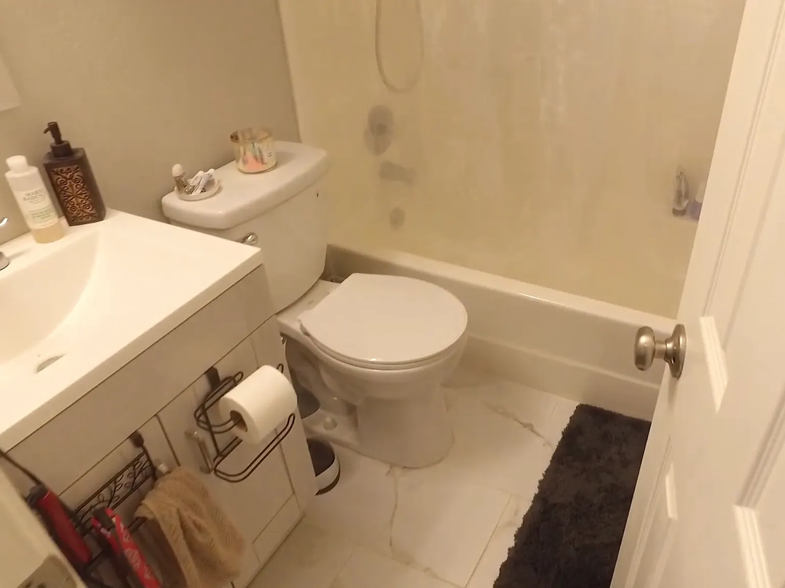 3 bed, 1013 sqft, $1,495 — Photo 3