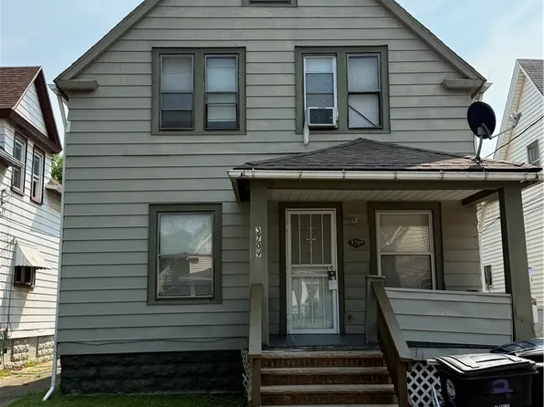3709 E 53rd St, Cleveland, OH 44105