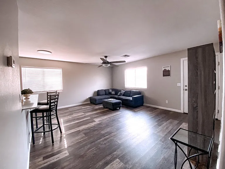 2437 E Jones Ave #2 — Photo 17