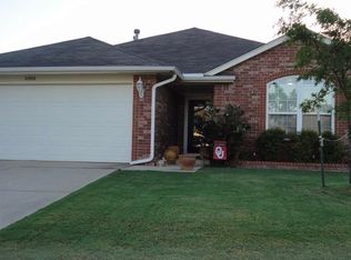 21970 Pleasant Ridge Rd, Edmond, OK 73012